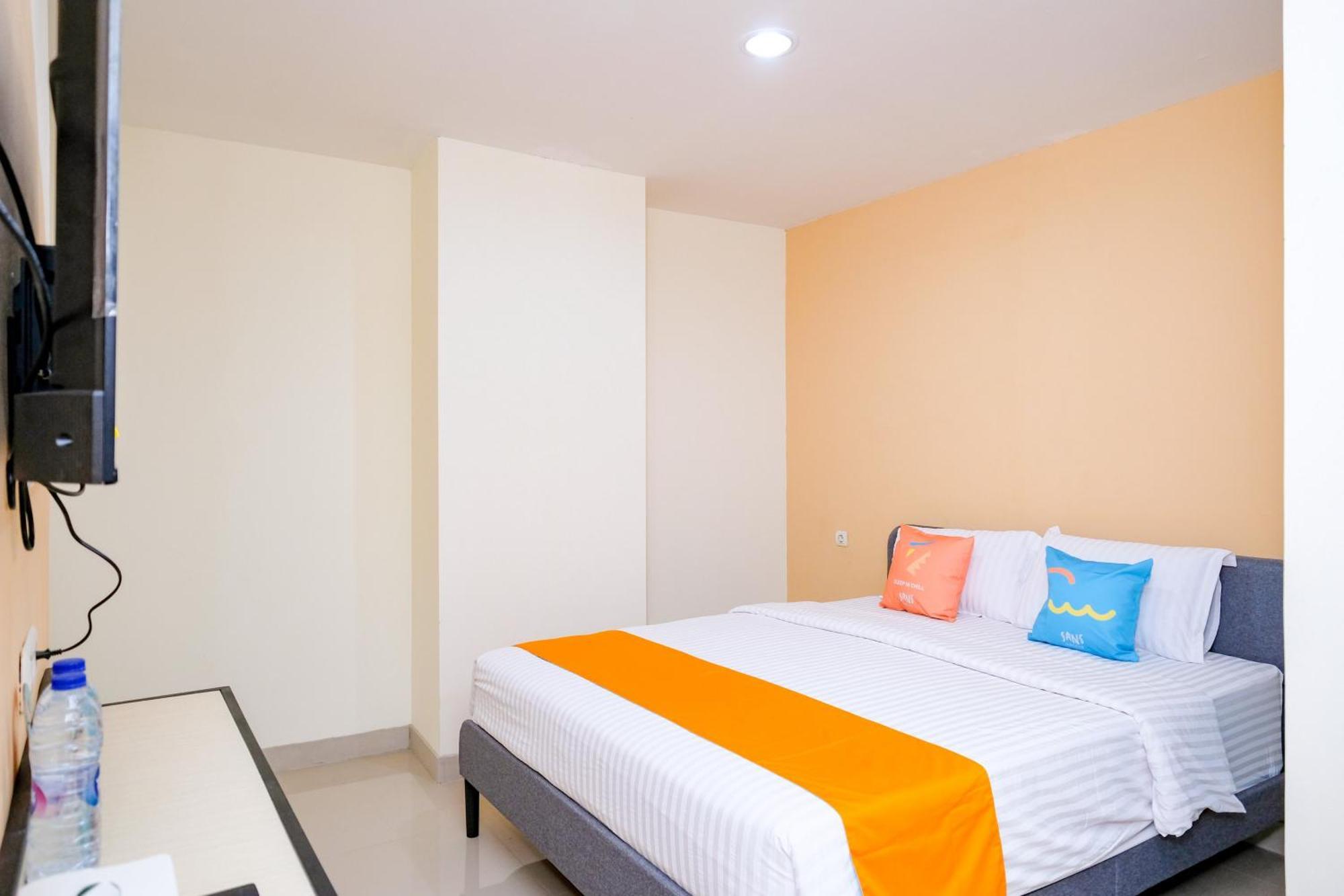 Sans Hotel Mataram Malioboro Yogyakarta Exterior foto